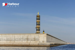 Valencia lighthouse